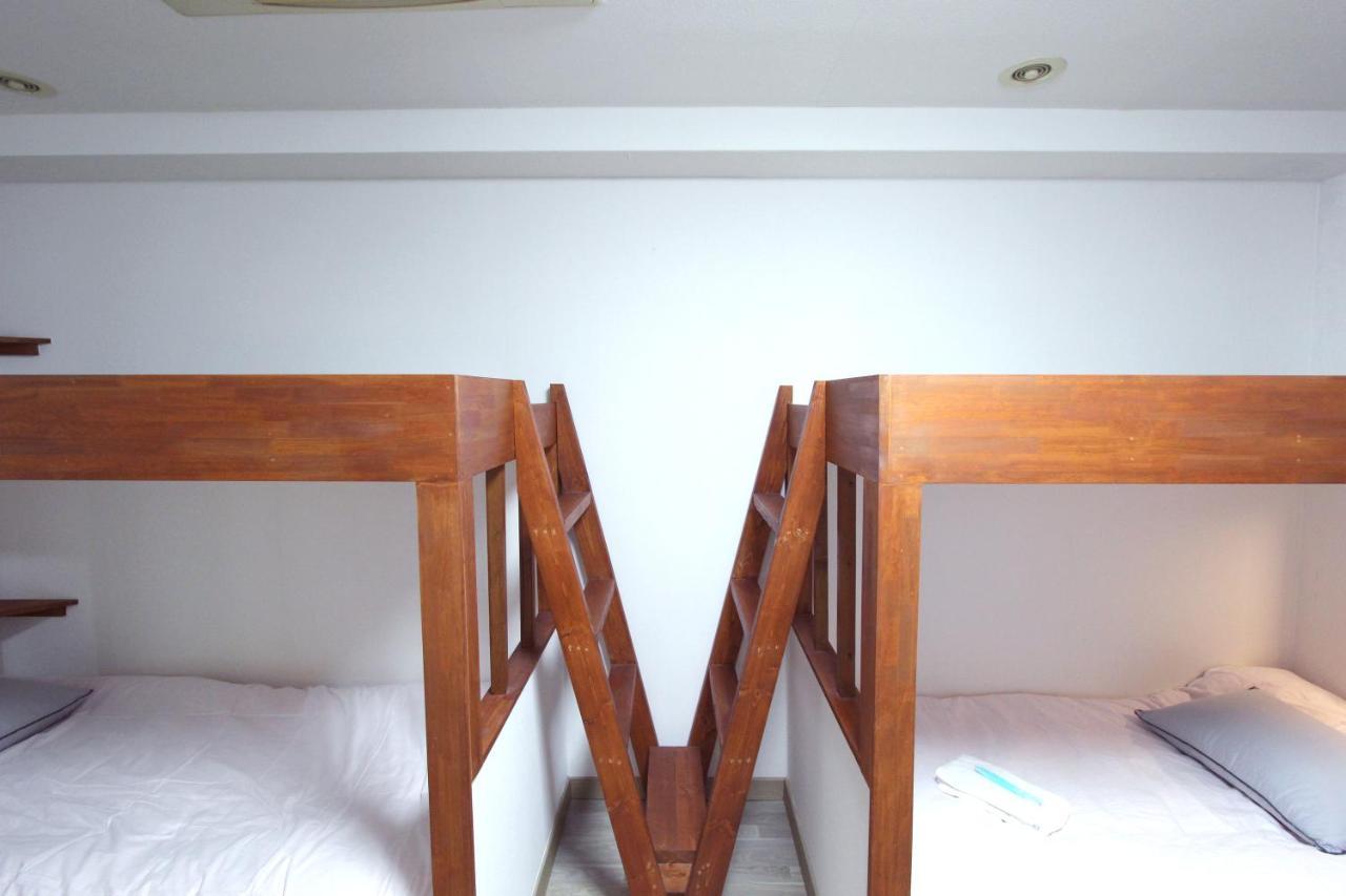 I Osaka House Hotel Bagian luar foto