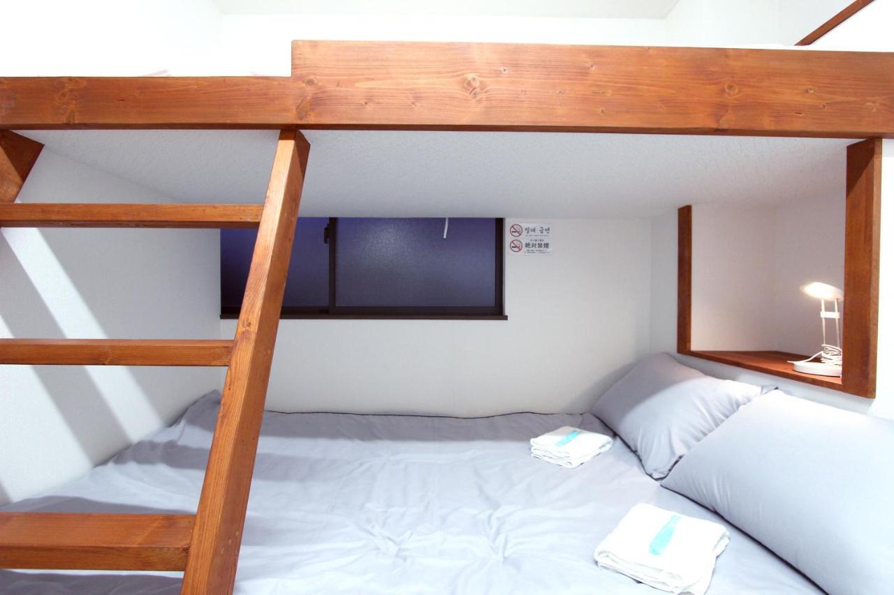 I Osaka House Hotel Bagian luar foto