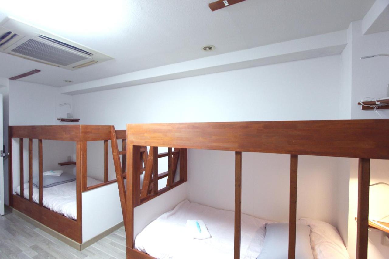 I Osaka House Hotel Bagian luar foto
