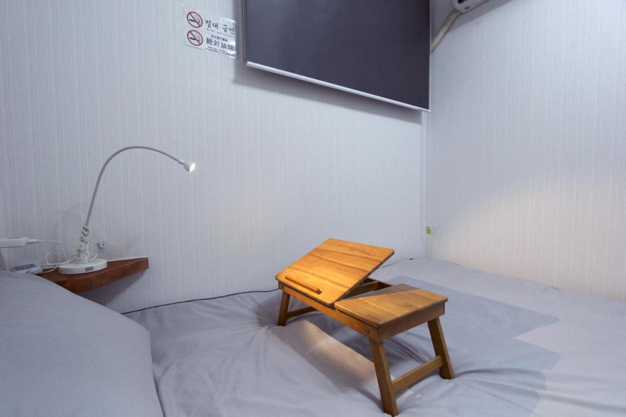 I Osaka House Hotel Bagian luar foto
